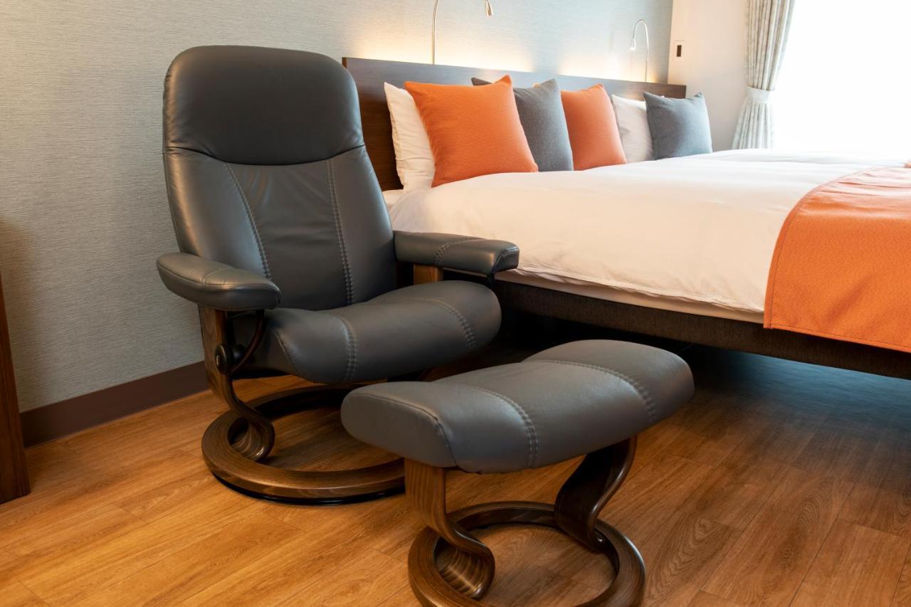 Hotel New Port Йокосука Экстерьер фото